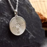 Collier Médaillon Tesla "Fleur de Vie"